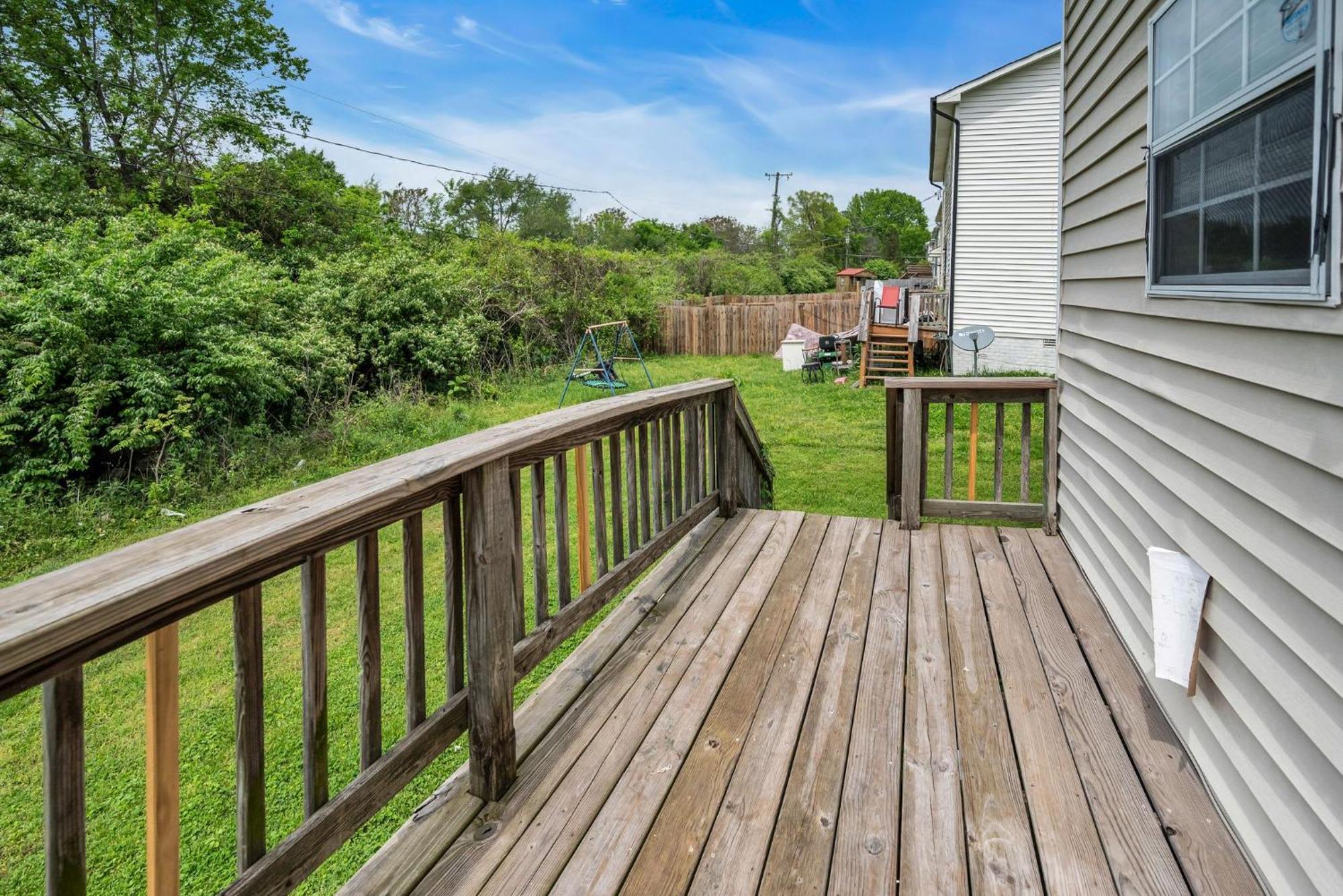 Villa East Nash 12 Mins To Broadway Sleeps 6