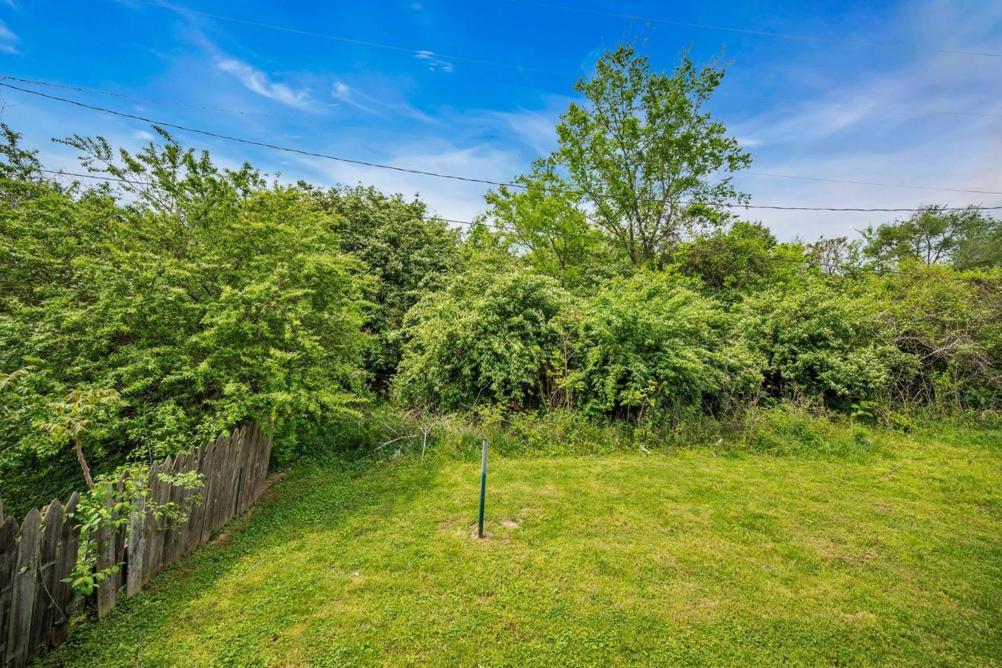 East Nash 12 Mins To Broadway Sleeps 6 Villa