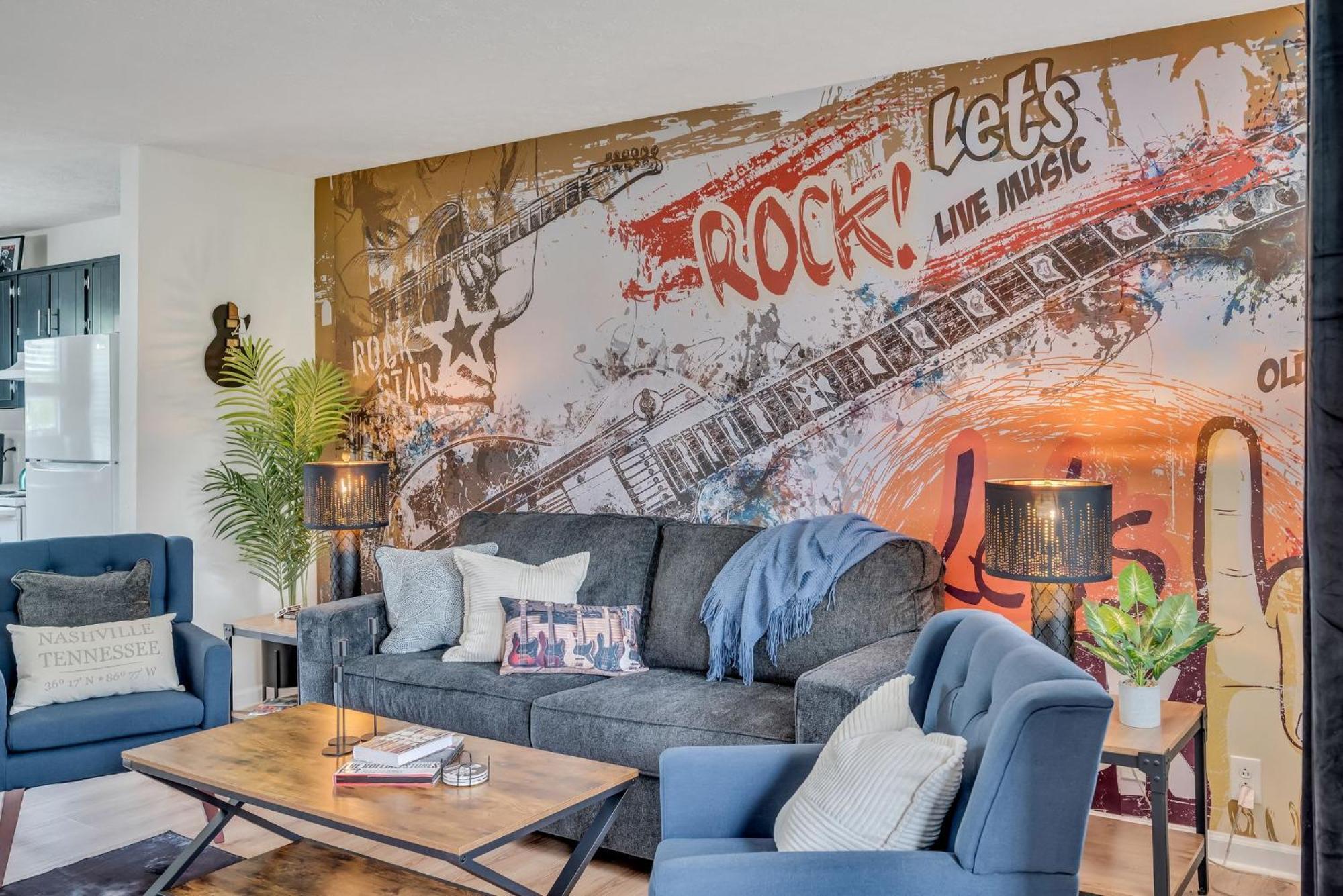 Villa East Nash 12 Mins To Broadway Sleeps 6 Nashville